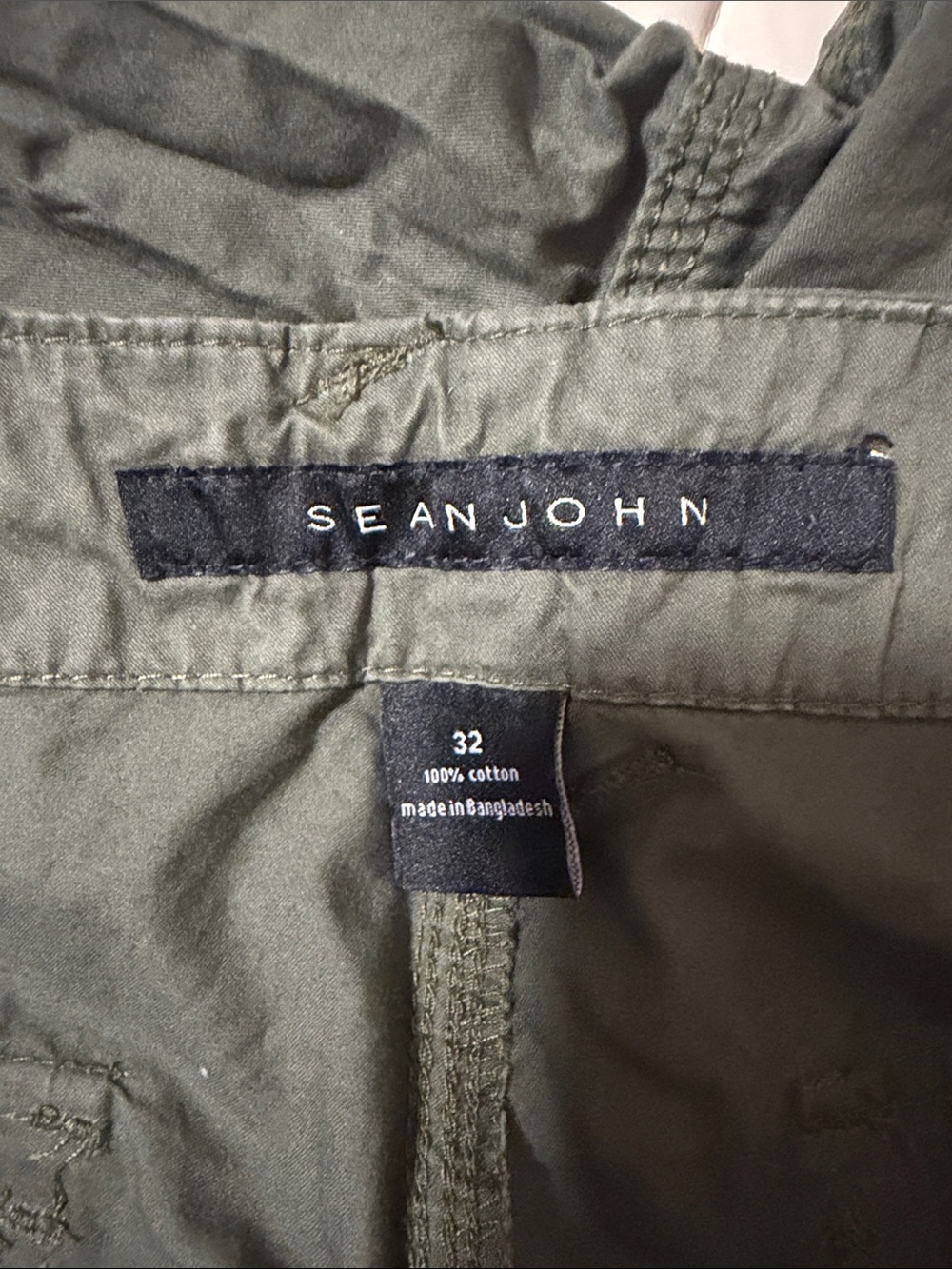 Sean John Dark Olive Cargo Shorts - Picture 5 of 5